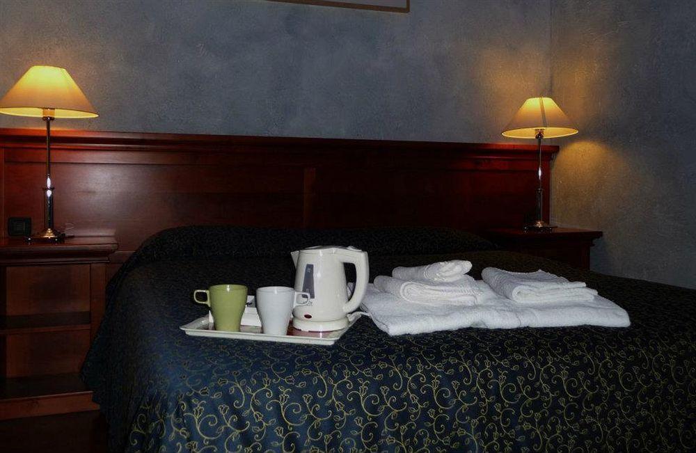 Hotel Clari Клавире Экстерьер фото